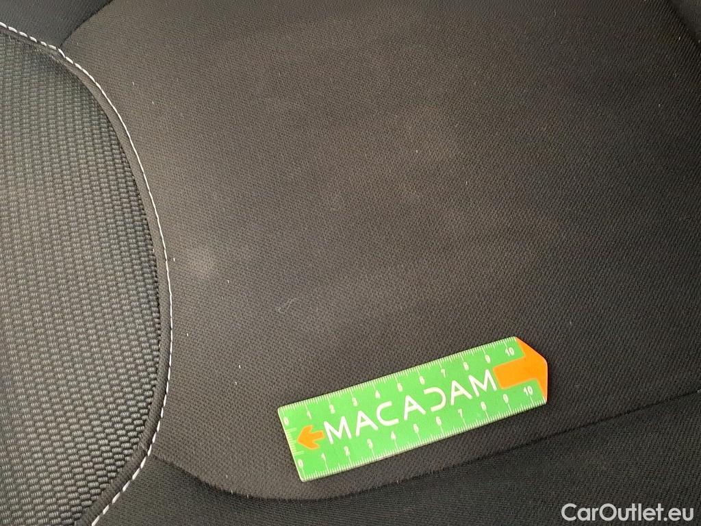  Renault  Clio  IV Business 1.5 dCi 90CV BVA6 E6 #19