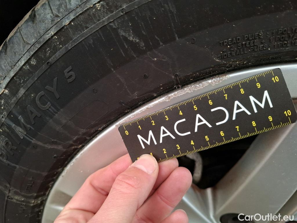  Volkswagen  Golf  VOLKSWAGEN / 2020 / 5P / Berline 1.0 eTSI OPF 110 DSG7 Life Business #7