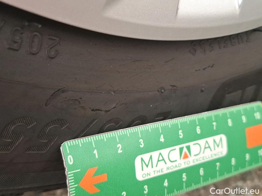  Renault  Megane  IV Berline 5pt. Business 1.5 dCi 115CV BVA7 E6d #15