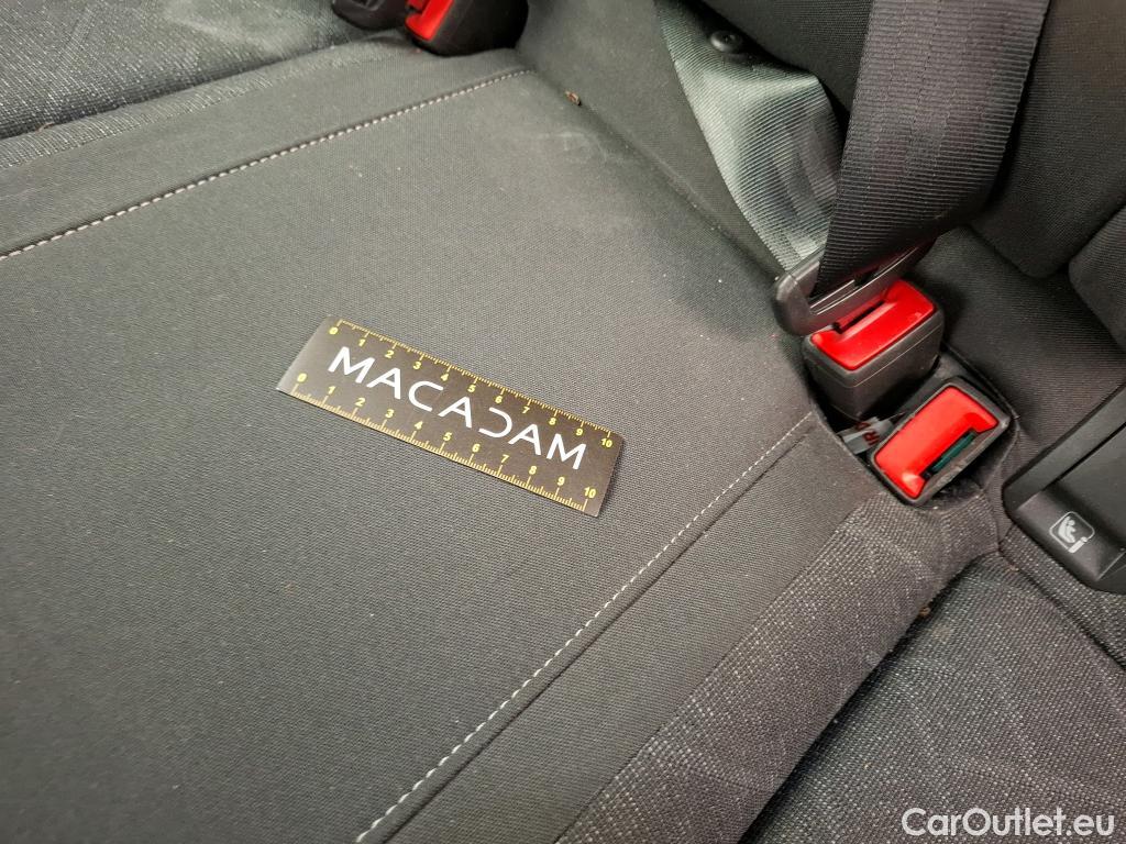  Volkswagen  Golf  VOLKSWAGEN / 2020 / 5P / Berline 2.0 TDI SCR 115 DSG7 Life Busi #46