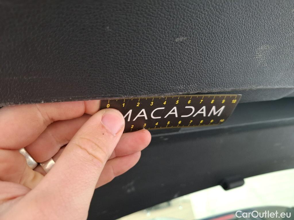  Volkswagen  Golf  VOLKSWAGEN / 2020 / 5P / Berline 2.0 TDI SCR 115 DSG7 Life Busi #41