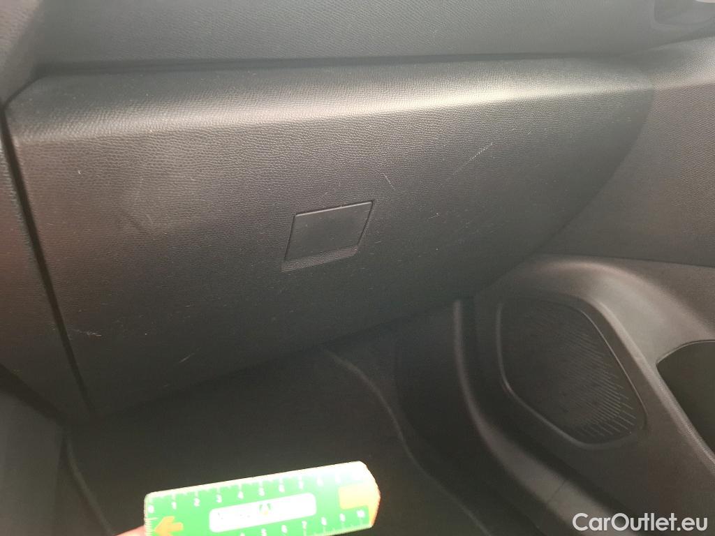  Citroen  C4  Berline Feel Nav Business R 1.5 BlueHDI 130CV BVA8 E6d #5