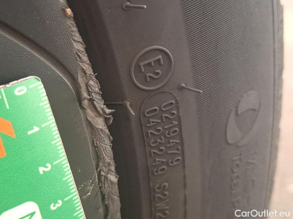  Citroen  C4  Berline Feel Nav Business R 1.5 BlueHDI 130CV BVA8 E6d #4