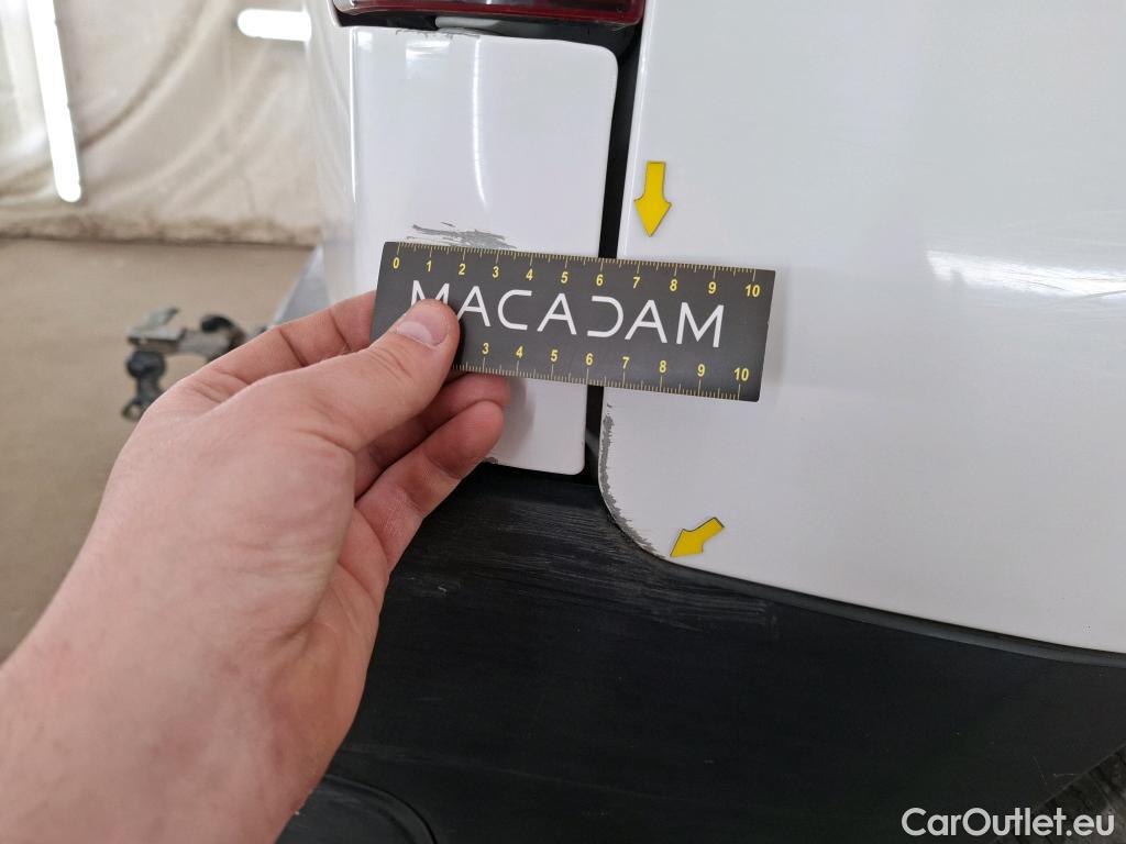  Citroen  Berlingo  Fourgon Club L1 (Court) 1.6 BlueHDi 100CV BVM5 E6 #24