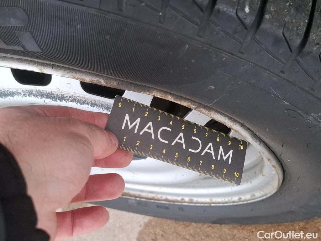  Citroen  Berlingo CITROEN  Van / 2018 / 4P / Fourgonnette Taille M 650kg PureTech 110 S&S BVM #21