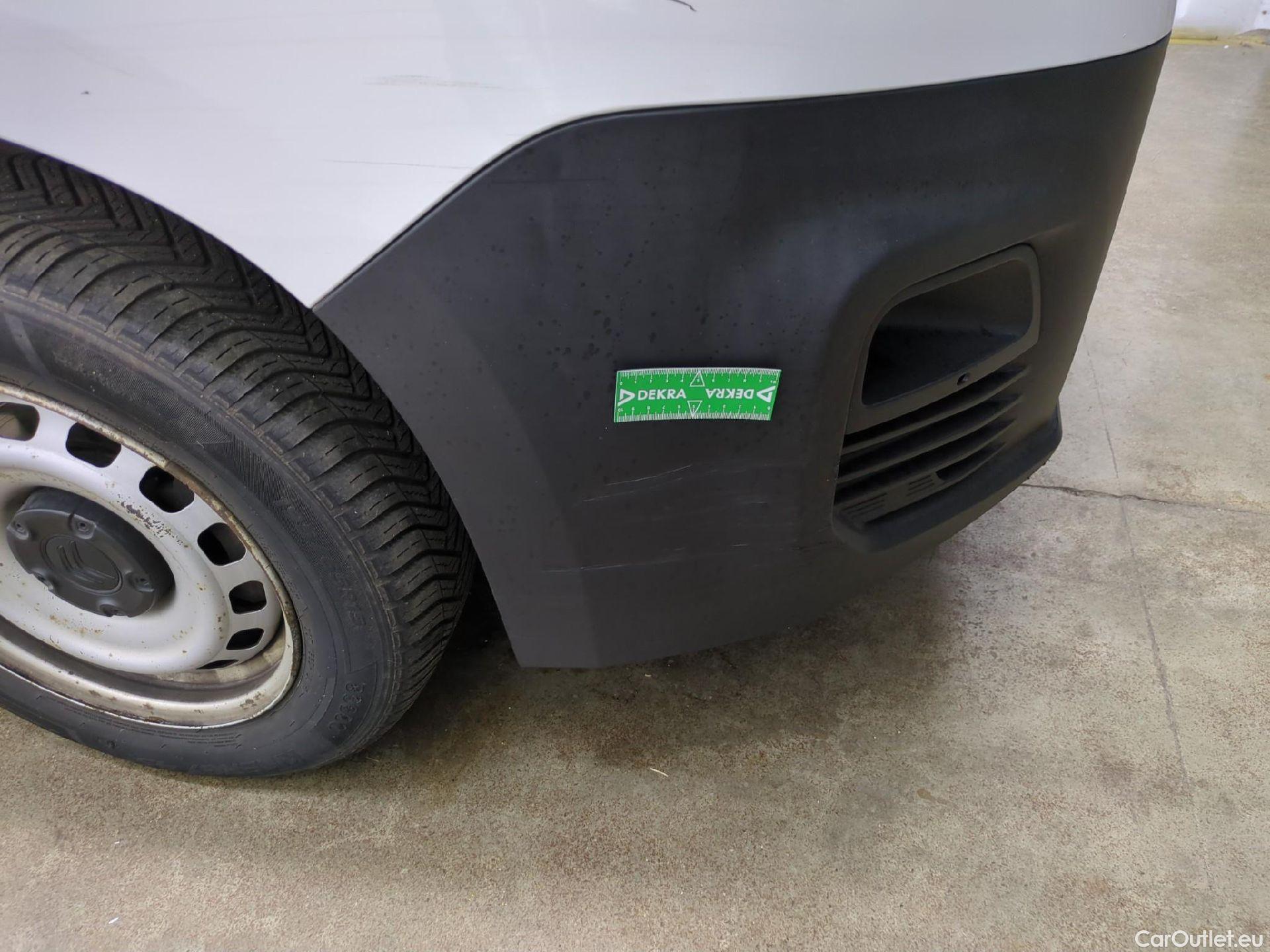  Citroen  Berlingo  Fourgon Club M 650 1.5 BlueHDi 100CV BVM6 E6d #40