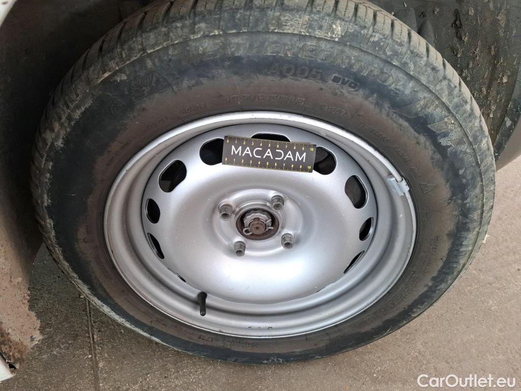  Citroen  Berlingo  Fourgon Club L1 (Court) 1.6 BlueHDi 100CV BVM5 E6 #51