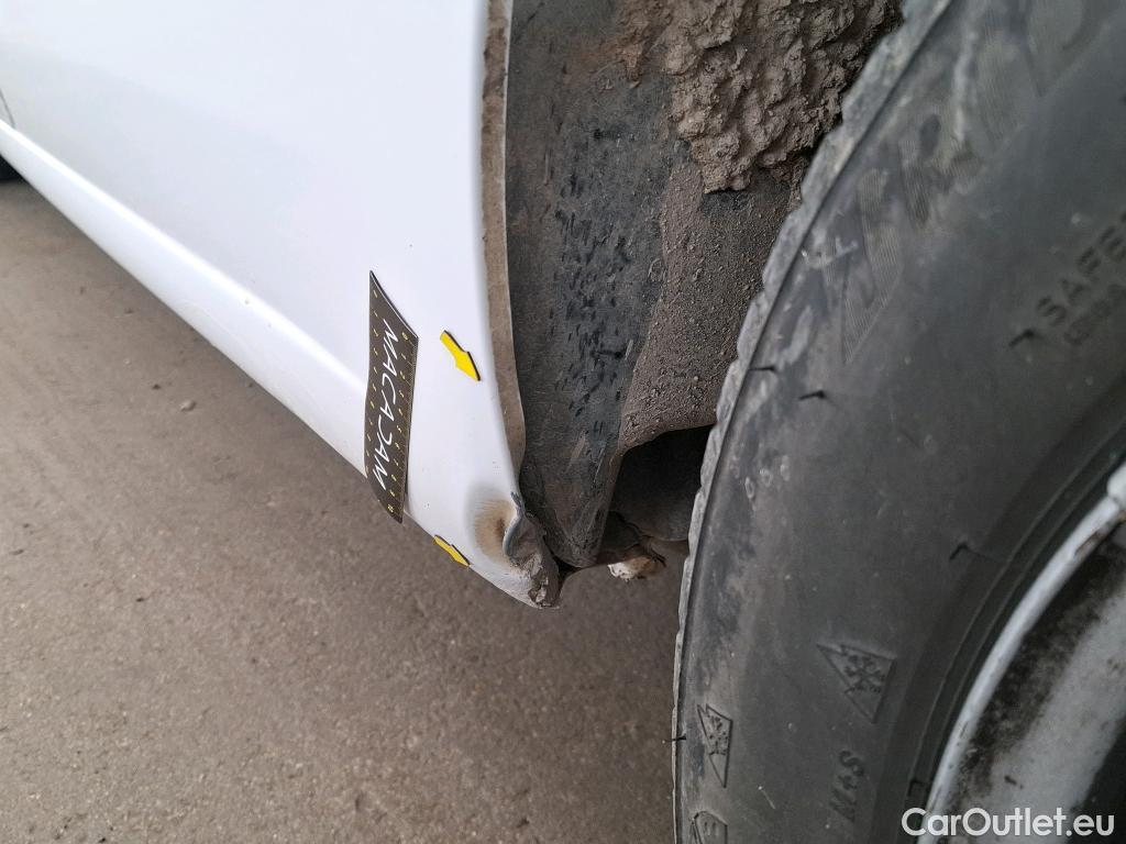  Citroen  Berlingo  Fourgon Club L1 (Court) 1.6 BlueHDi 100CV BVM5 E6 #32