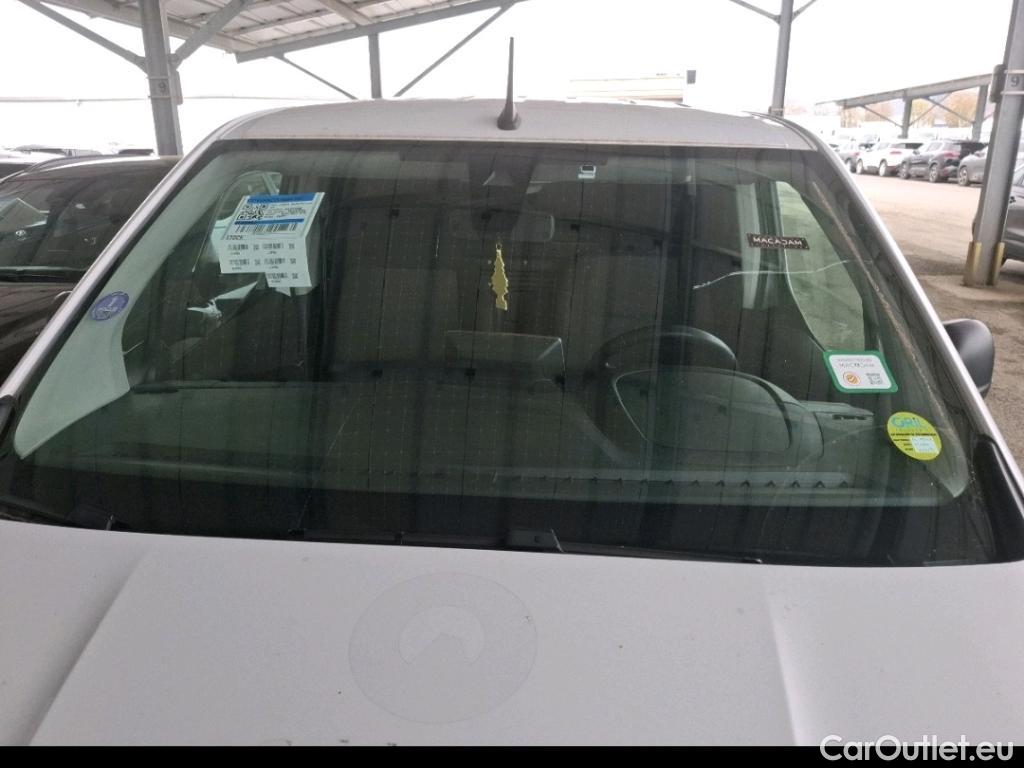  Citroen  Berlingo CITROEN  Van / 2018 / 4P / Fourgonnette Taille M 650kg PureTech 110 S&S BVM #35