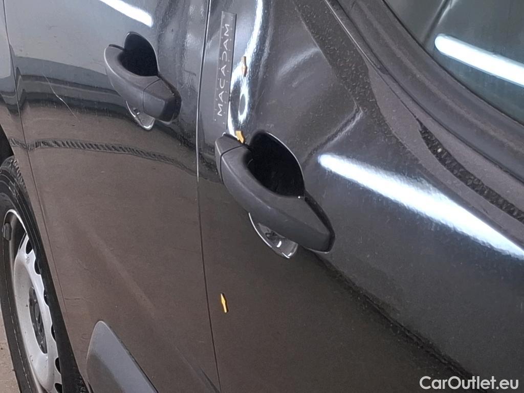  Citroen  Berlingo  Fourgon Club M 1000 1.5 BlueHDi 130CV BVA8 E6dT #19