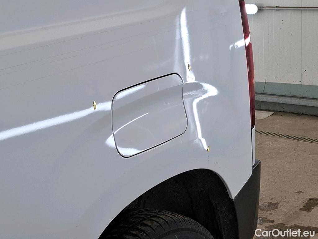  Citroen  Berlingo CITROEN  Van / 2018 / 4P / Fourgonnette Taille M 650kg PureTech 110 S&S BVM #6