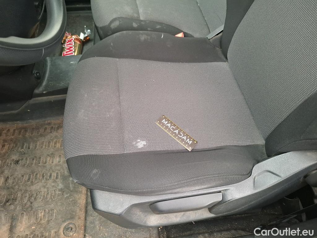  Citroen  Berlingo  Fourgon Club M 1000 1.5 BlueHDi 130CV BVA8 E6dT #37