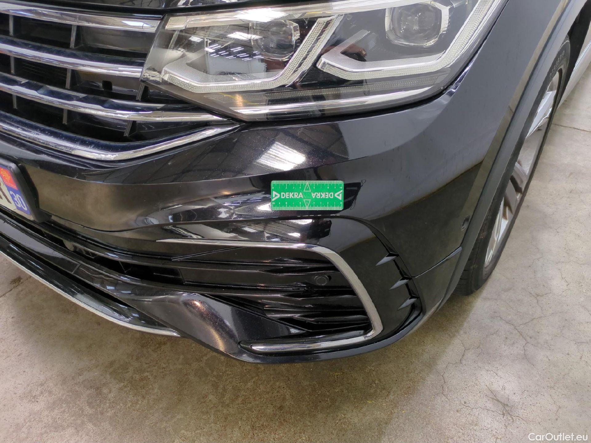  Volkswagen  Tiguan VOLKSWAGEN  / 2020 / 5P / SUV 2.0 TDI 150 DSG7 R-Line #38