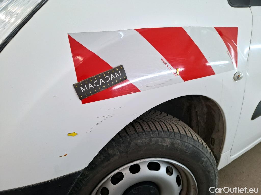  Citroen  Berlingo  Fourgon Club L1 (Court) 1.6 BlueHDi 100CV BVM5 E6 #26