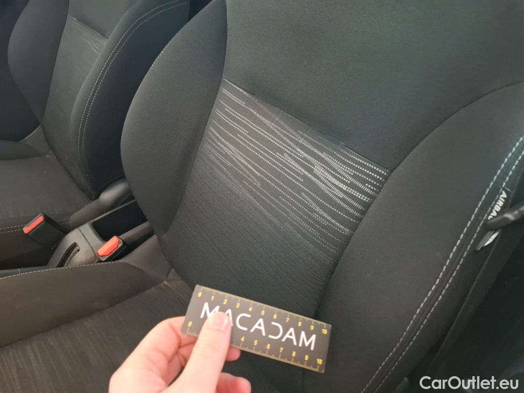  Peugeot  208 PEUGEOT  Affaire VU 5p Berline 1.6 BlueHDi 75 PACK CLIM #33