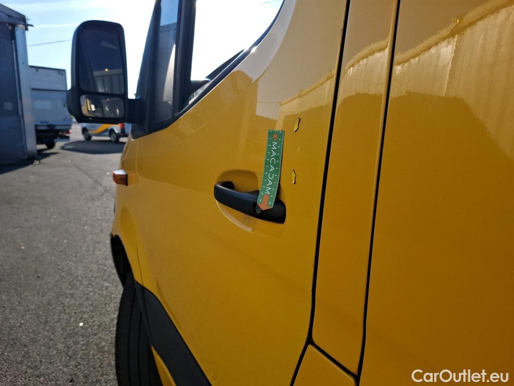  Mercedes  Sprinter MERCEDES-BENZ  / 2018 / 4P / Fourgon tôlé 314 CDI Emp 3665 3.5T #52