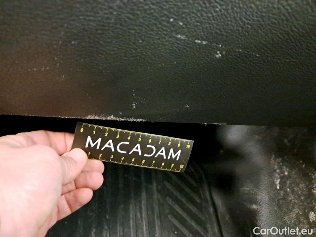  Ford  Transit FORD  Custom / 2018 / 4P / Fourgon tôlé 2.0 ECOBLUE 130 320 L2H1 AUTO TREND BUS #10