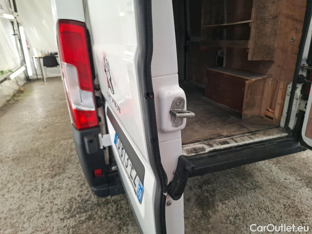  Peugeot  Boxer PEUGEOT  VU 4p Fourgon BLUEHDI 110 PREMIUM PACK 330 L1H1 #33