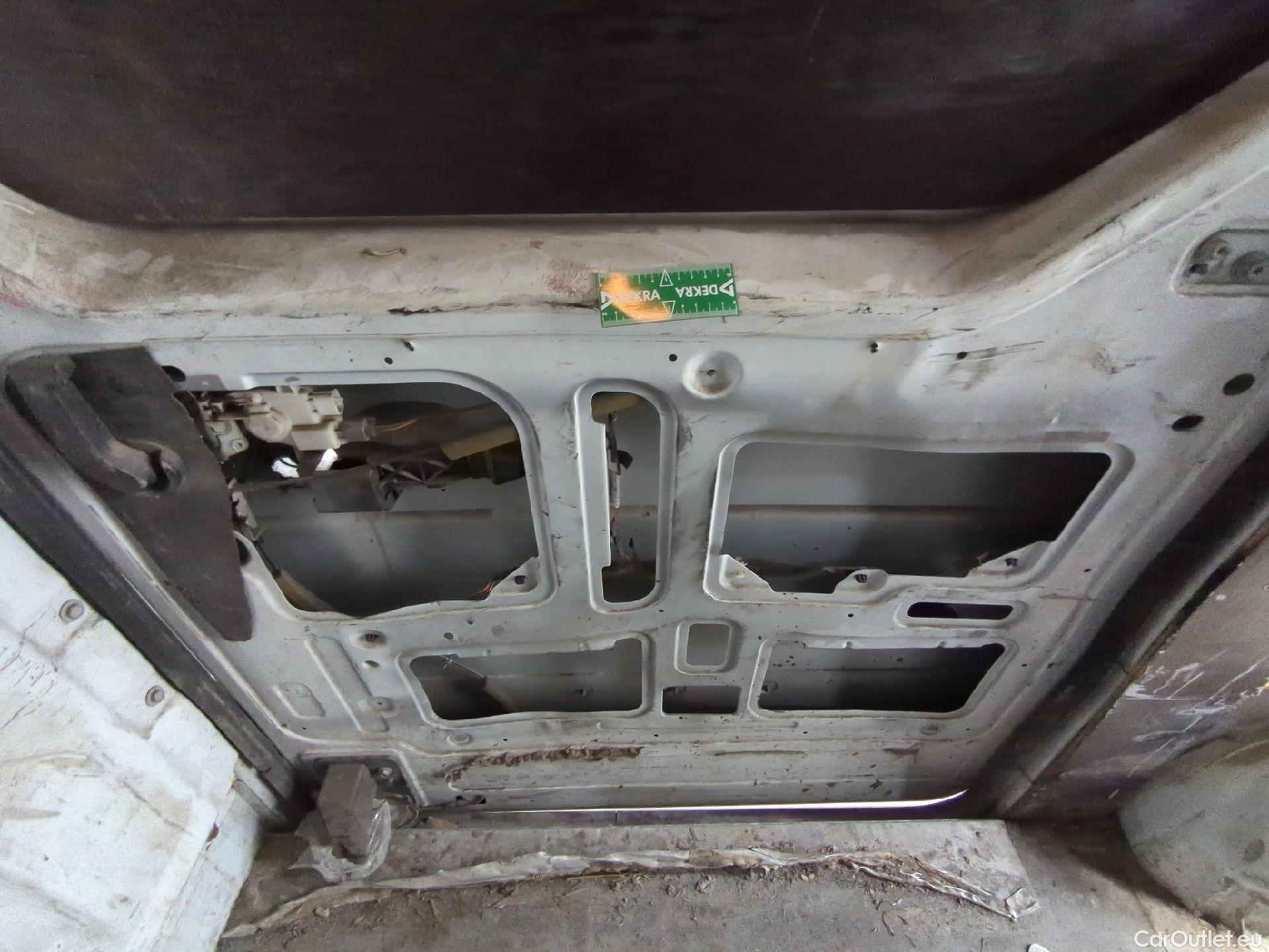  Nissan  NV400 NISSAN  VU 4p Fourgon L1H2 2.3 DCI 125 3300 Acenta #28