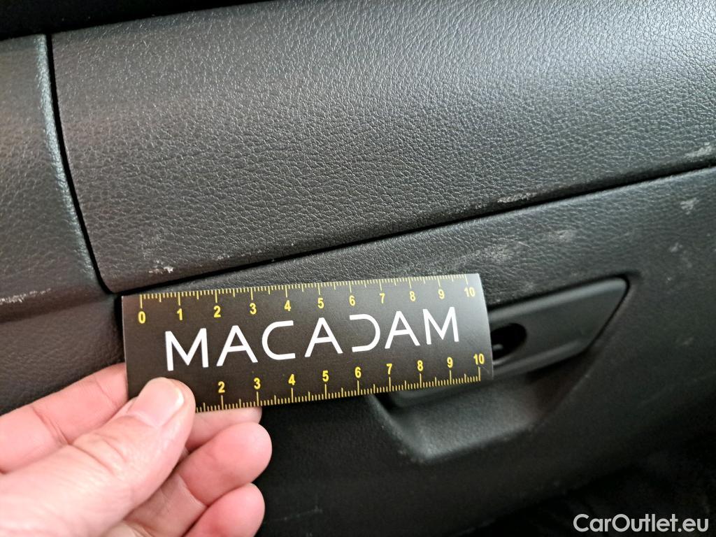  Ford  Transit FORD  Custom / 2018 / 4P / Fourgon tôlé 2.0 ECOBLUE 130 320 L2H1 AUTO TREND BUS #15