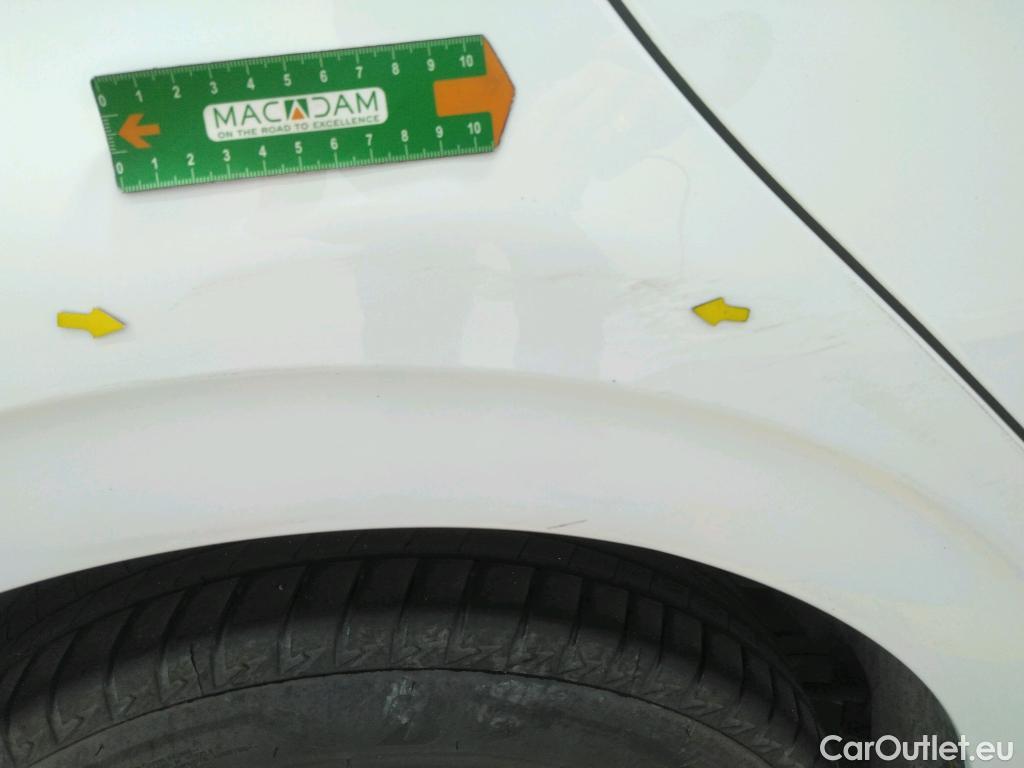  Peugeot  208  Affaire Premium Pack 1.5 HDi 100CV BVM5 E6dT #9