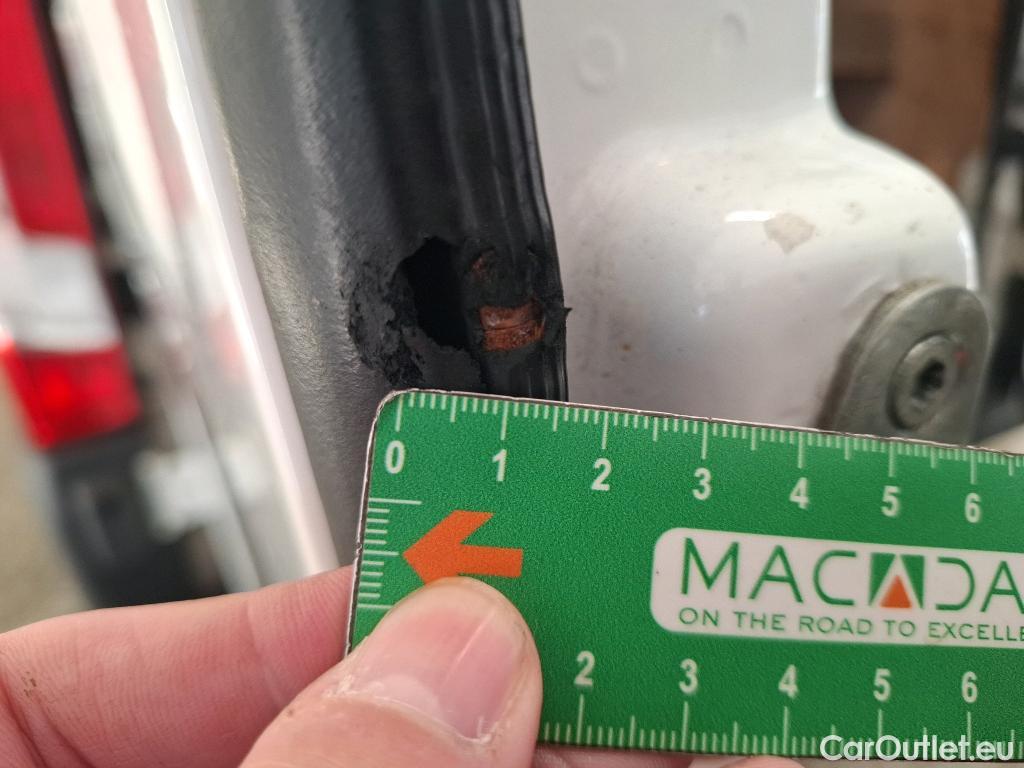  Peugeot  Boxer PEUGEOT  VU 4p Fourgon BLUEHDI 110 PREMIUM PACK 330 L1H1 #34