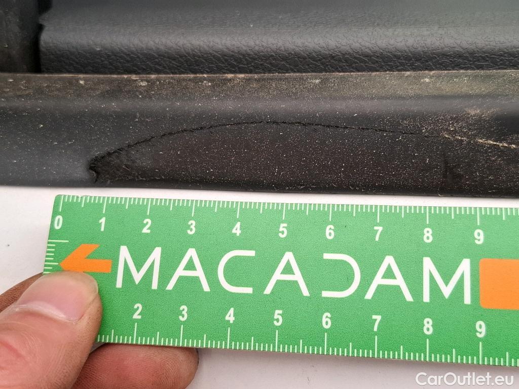  Peugeot  Expert  Fourgon Premium Compact 1.5 HDi 120CV BVM6 E6d #37