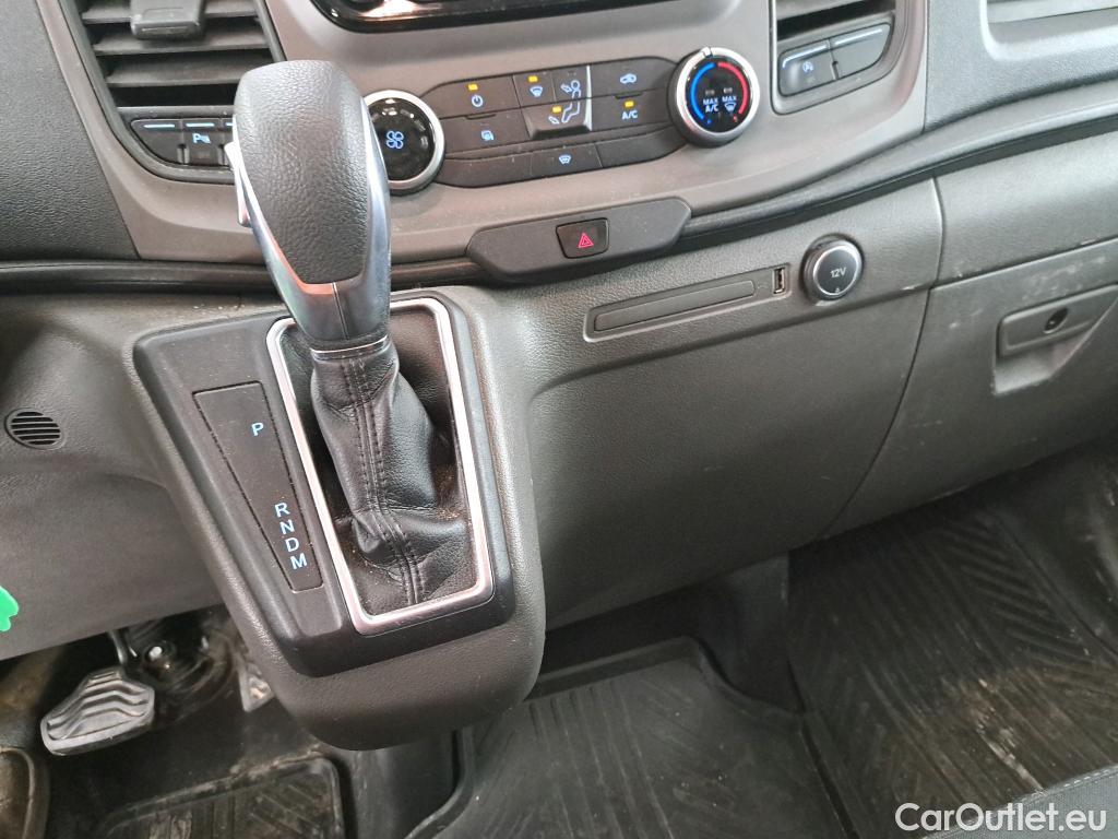  Ford  Transit FORD  Custom / 2018 / 4P / Fourgon tôlé 2.0 ECOBLUE 130 320 L2H1 AUTO TREND BUS #22