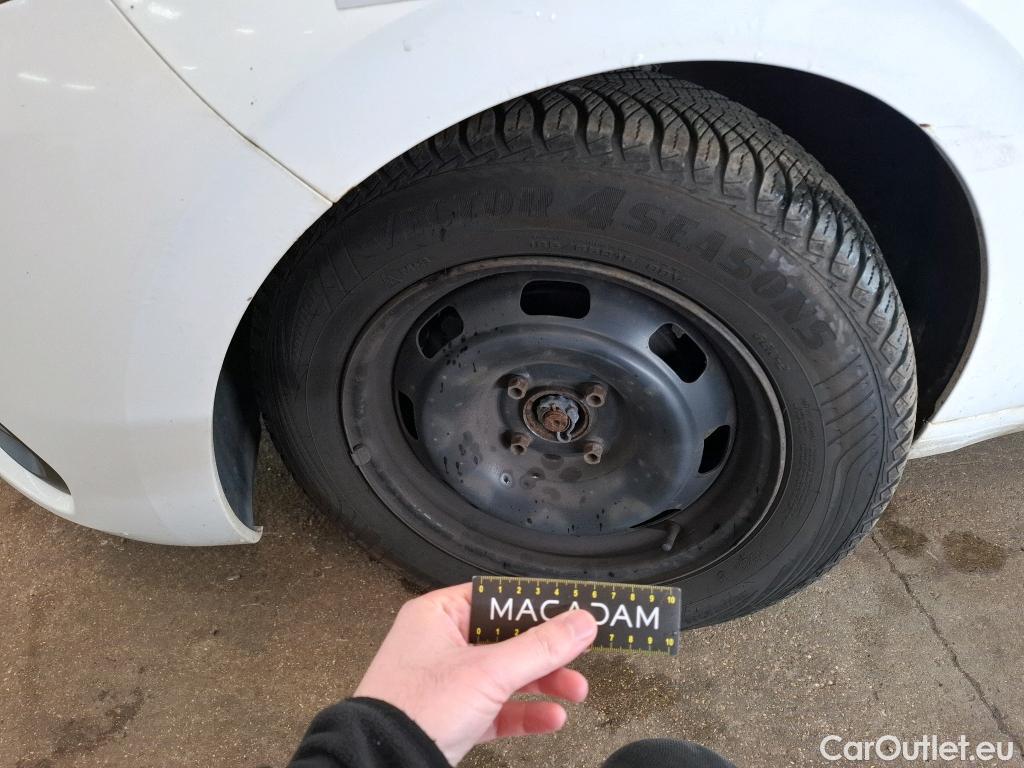  Peugeot  208 PEUGEOT  Affaire VU 5p Berline 1.6 BlueHDi 75 PACK CLIM #29