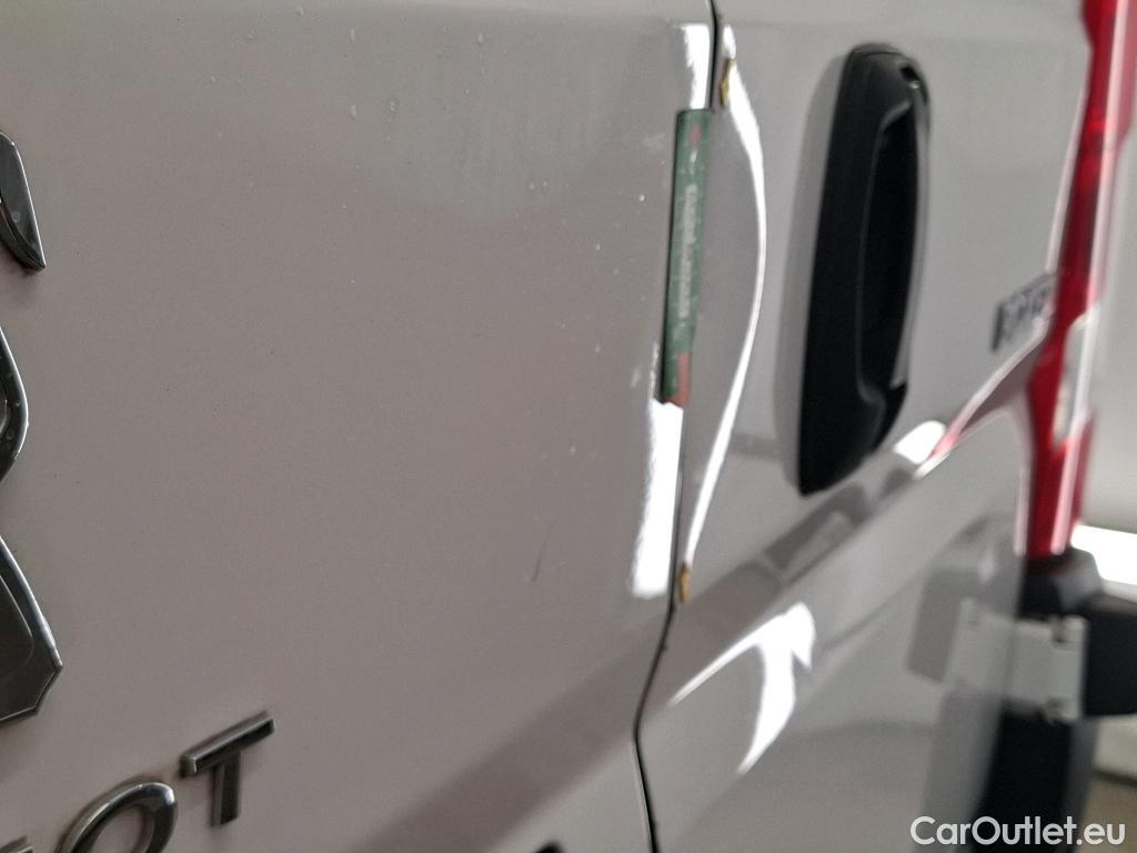  Peugeot  Boxer PEUGEOT  VU 4p Fourgon BLUEHDI 110 PREMIUM PACK 330 L1H1 #13
