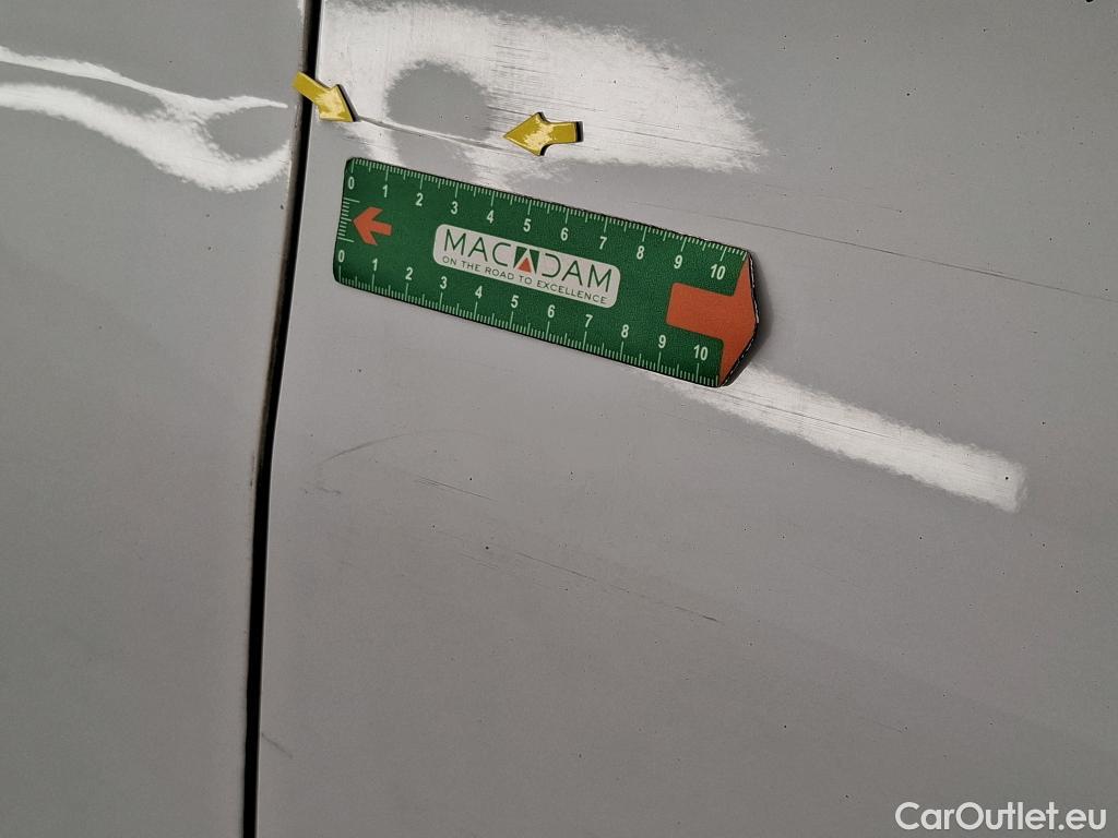  Fiat  Scudo FIAT  / 2021 / 4P / Fourgon tôlé 1.5 Mjet3 120ch 5.3 Standard Pro Lounge #23