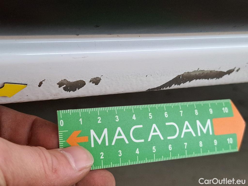  Peugeot  Expert  Fourgon Premium Compact 1.5 HDi 120CV BVM6 E6d #44