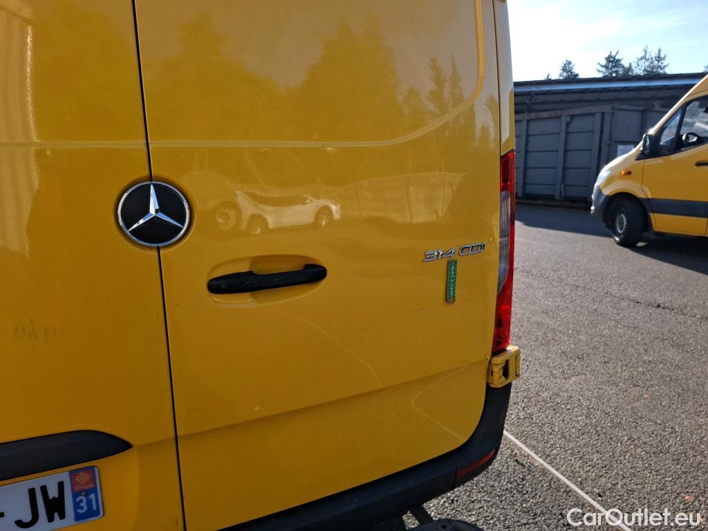  Mercedes  Sprinter MERCEDES-BENZ  / 2018 / 4P / Fourgon tôlé 314 CDI Emp 3665 3.5T #18