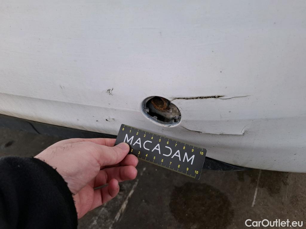  Peugeot  208 PEUGEOT  Affaire VU 5p Berline 1.6 BlueHDi 75 PACK CLIM #26