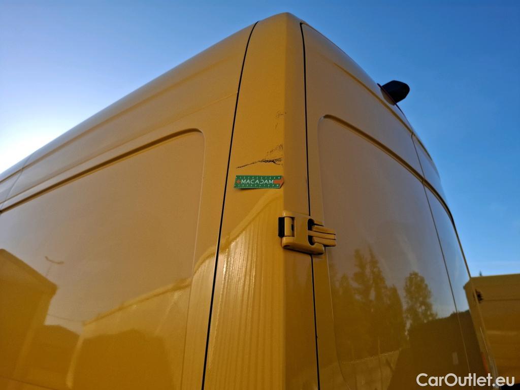  Mercedes  Sprinter MERCEDES-BENZ  / 2018 / 4P / Fourgon tôlé 314 CDI Emp 3665 3.5T #70
