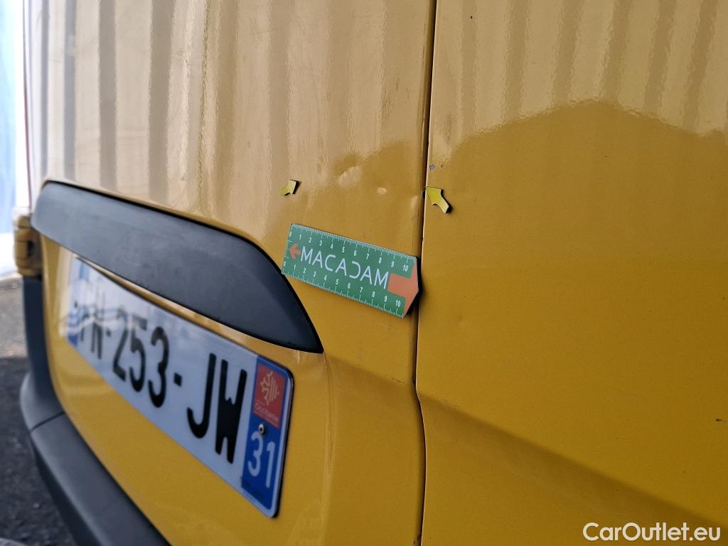  Mercedes  Sprinter MERCEDES-BENZ  / 2018 / 4P / Fourgon tôlé 314 CDI Emp 3665 3.5T #32