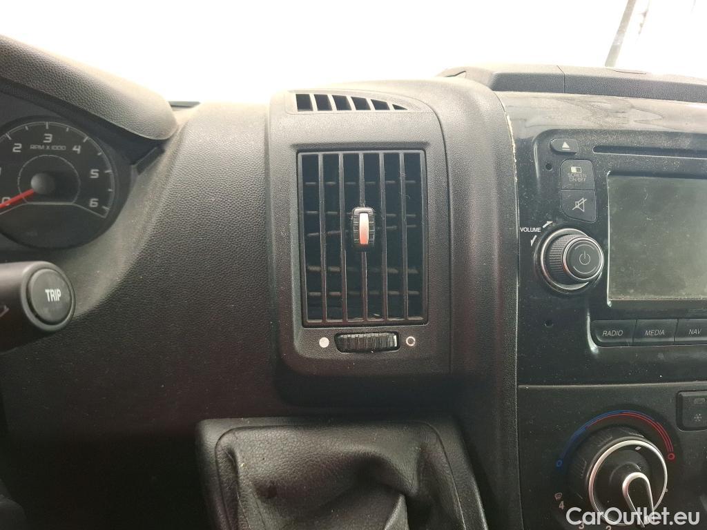  Peugeot  Boxer PEUGEOT  VU 4p Fourgon BLUEHDI 110 PREMIUM PACK 330 L1H1 #37