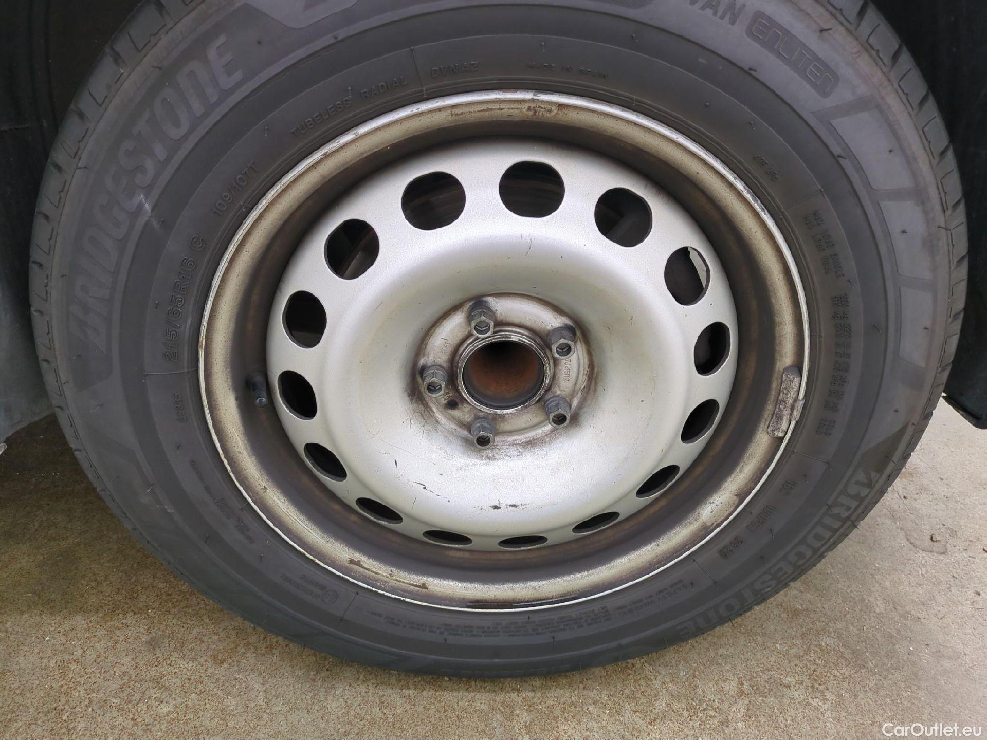  Citroen  Jumpy  Fourgon Club M 1.5 BlueHDi 100CV BVM6 E6d #8