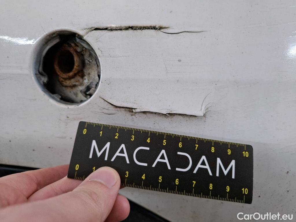  Peugeot  208 PEUGEOT  Affaire VU 5p Berline 1.6 BlueHDi 75 PACK CLIM #2