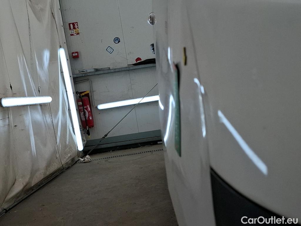  Peugeot  Expert  Fourgon Premium Compact 1.5 HDi 120CV BVM6 E6d #7