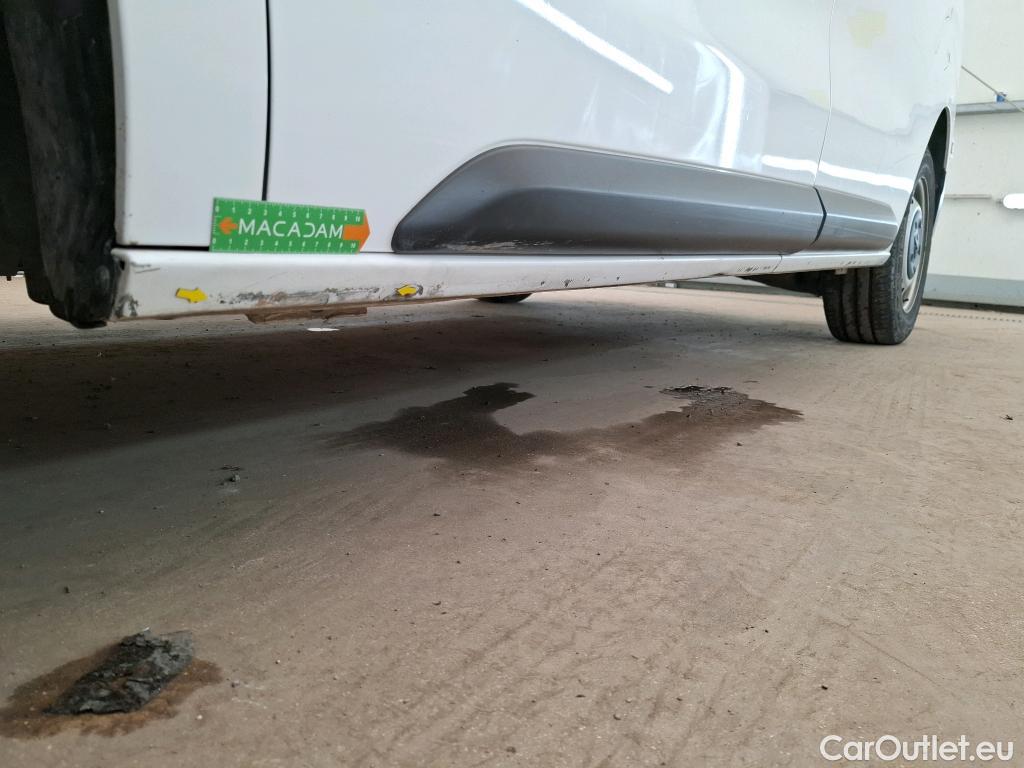  Peugeot  Expert  Fourgon Premium Compact 1.5 HDi 120CV BVM6 E6d #18