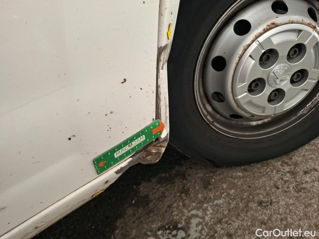  Peugeot  Boxer PEUGEOT  VU 4p Fourgon BLUEHDI 110 PREMIUM PACK 330 L1H1 #3