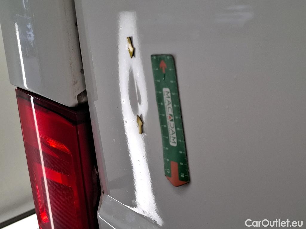  Peugeot  Boxer PEUGEOT  VU 4p Fourgon BLUEHDI 110 PREMIUM PACK 330 L1H1 #18