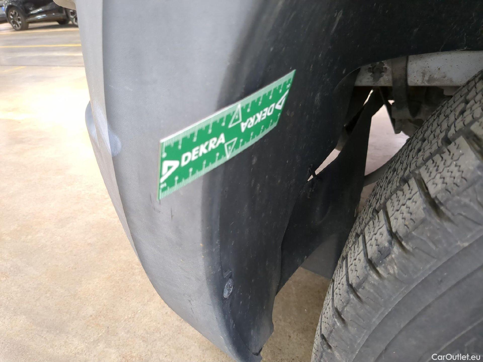  Nissan  NV400 NISSAN  VU 4p Fourgon L1H2 2.3 DCI 125 3300 Acenta #4