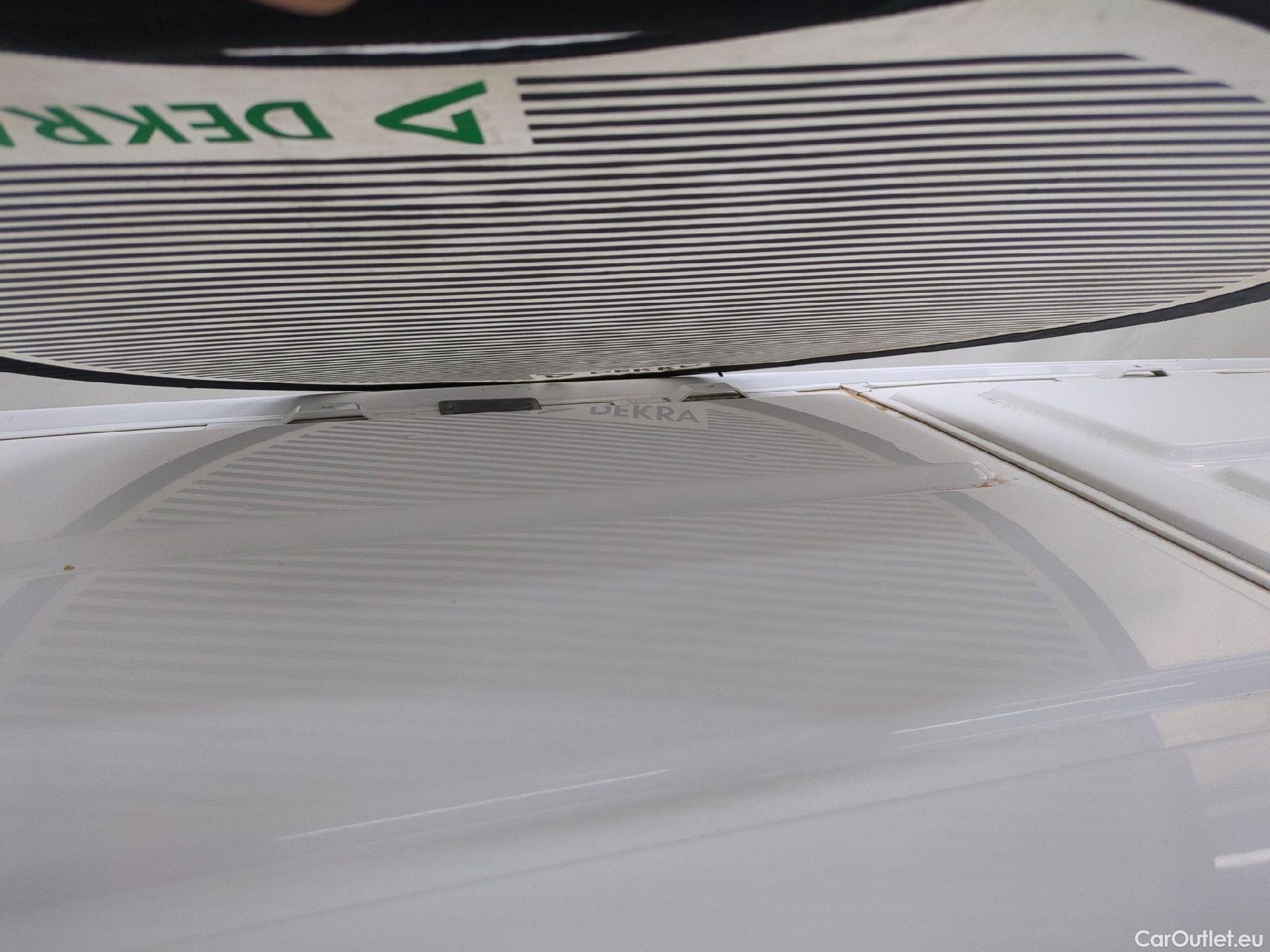  Citroen  Jumpy  Fourgon Club M 1.5 BlueHDi 100CV BVM6 E6d #23