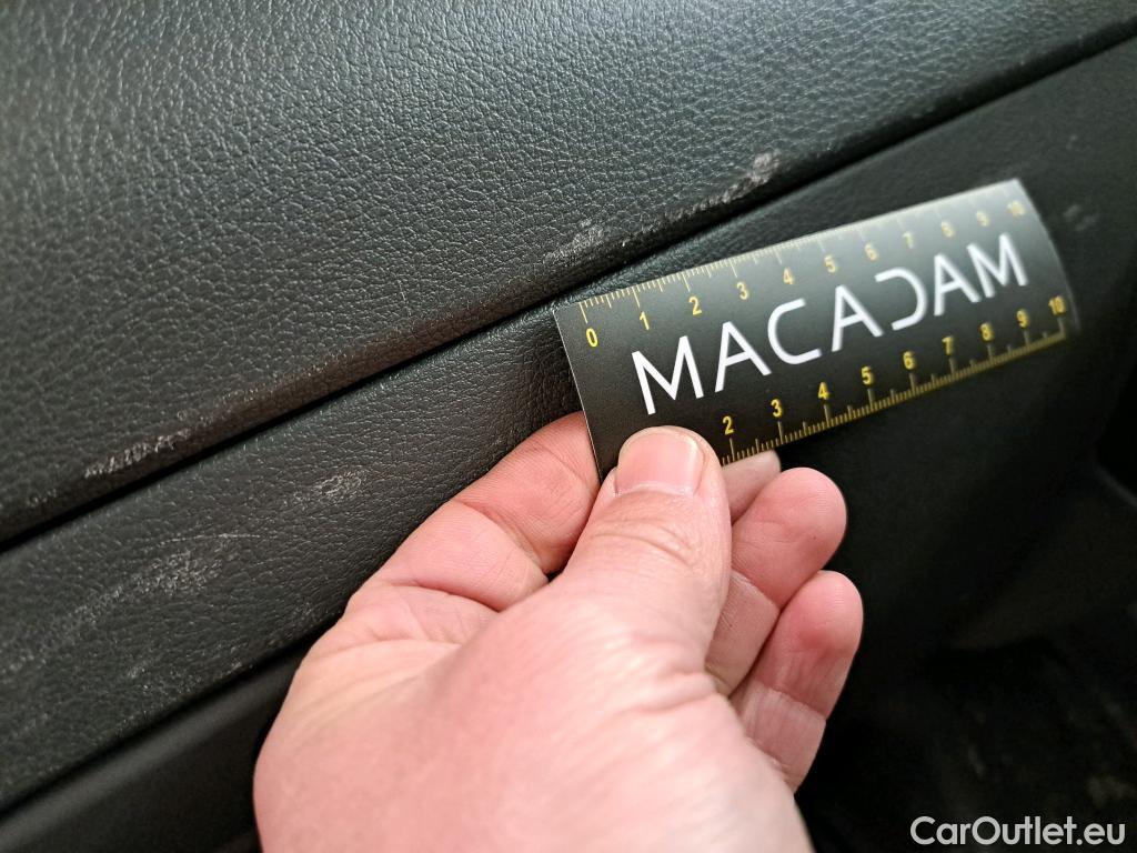  Ford  Transit FORD  Custom / 2018 / 4P / Fourgon tôlé 2.0 ECOBLUE 130 320 L2H1 AUTO TREND BUS #13