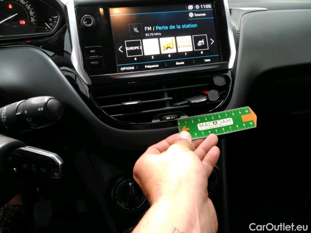  Peugeot  208  Affaire Premium Pack 1.5 HDi 100CV BVM5 E6dT #16