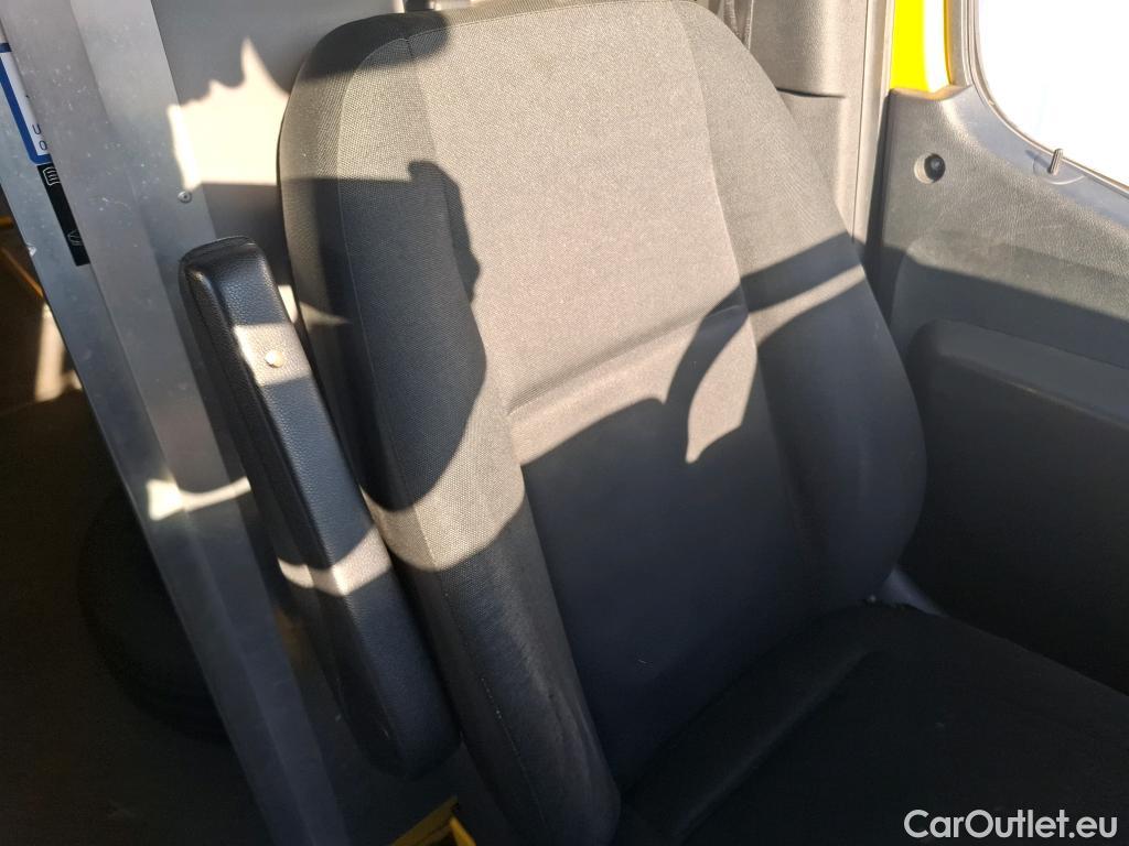  Mercedes  Sprinter MERCEDES-BENZ  / 2018 / 4P / Fourgon tôlé 314 CDI Emp 3665 3.5T #60