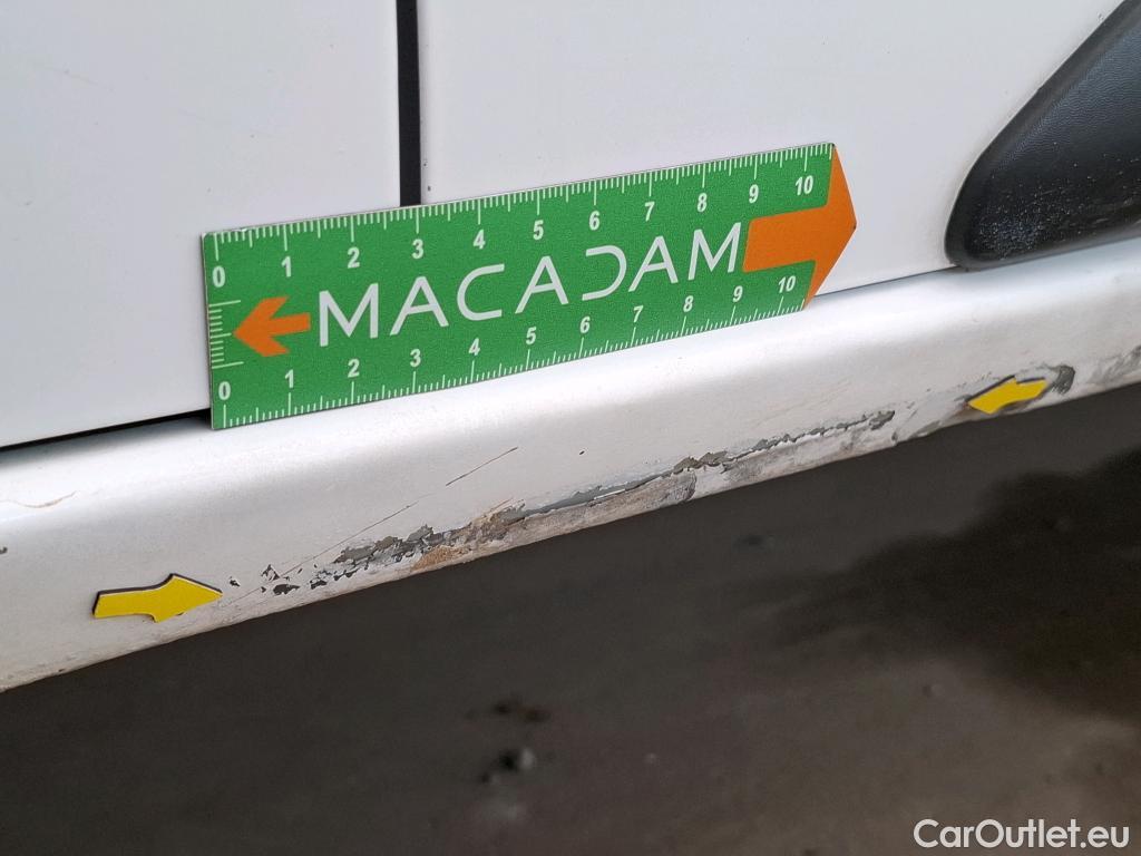  Peugeot  Expert  Fourgon Premium Compact 1.5 HDi 120CV BVM6 E6d #19