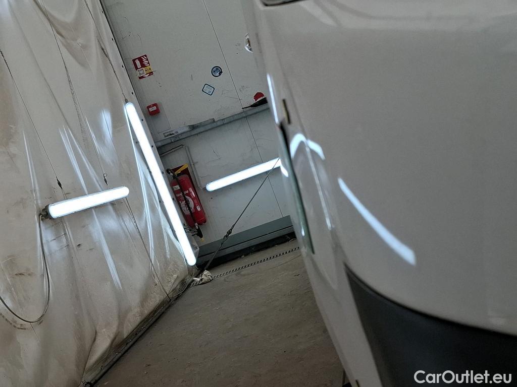  Peugeot  Expert  Fourgon Premium Compact 1.5 HDi 120CV BVM6 E6d #8